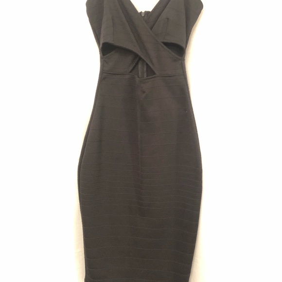 SM Black Fashion Nova with cutout - Picture 4 of 7